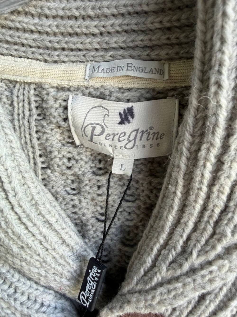 Peregrine Made in England NWT 100% Wool Long Sleeve Shawl Neck Sweater Size L - Picture 3 of 8
